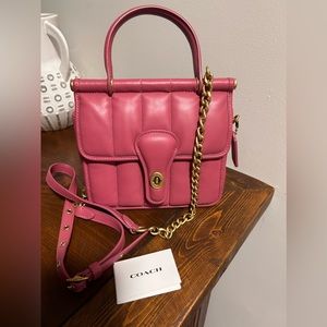 Coach Willis Top Handle 18 With Quilting